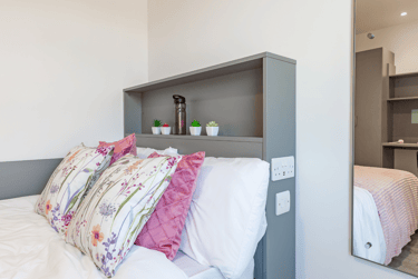 Standard En Suite - Image 4